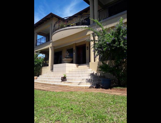 5 BEDROOM HOUSE FOR SALE IN GLENWOOD